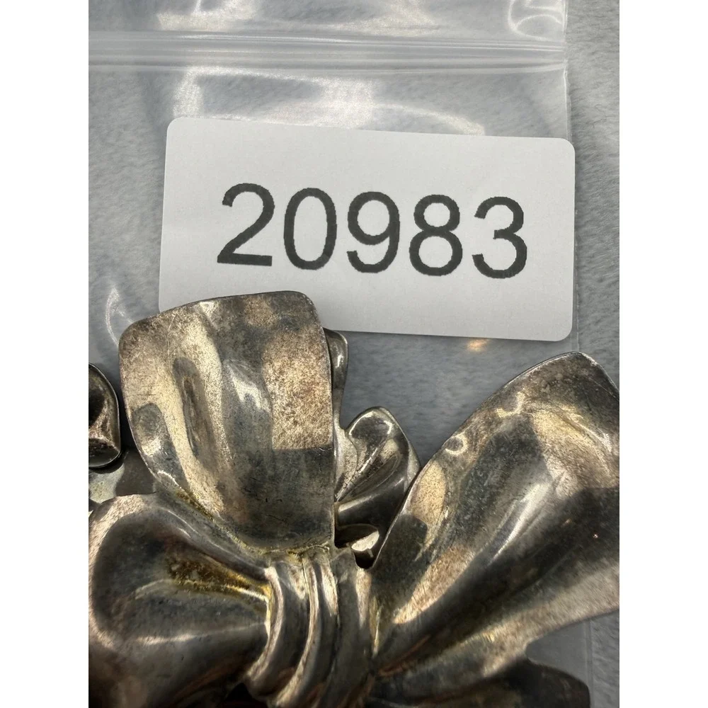 Vintage Silver Tone Bow Brooch Clip On Earrings Set‎